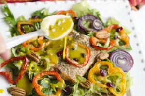 Dill Lemon Salmon Roasted Pepper Salad