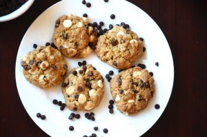 Healthy Oatmeal Chocolate Chip Cookies