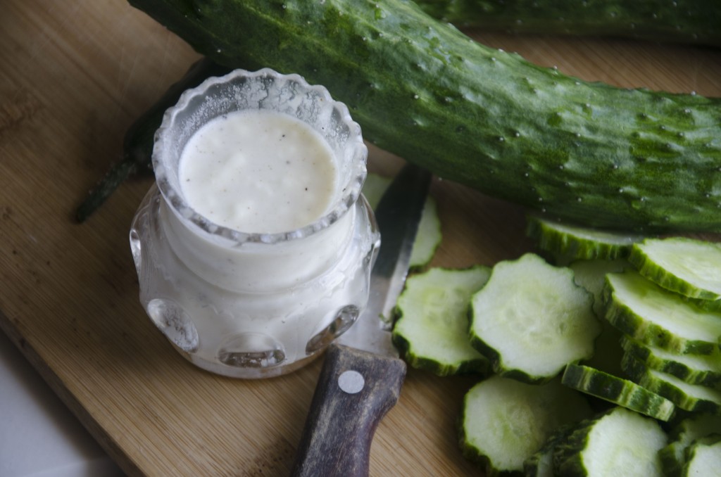 Cucumbers with Creamy Yogurt Dressing